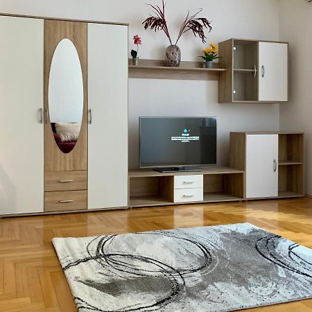 Ilka Apartement Near Puskas & Papp Laszlo Arena Βουδαπέστη Εξωτερικό φωτογραφία