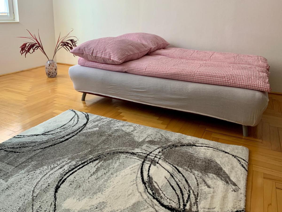 Ilka Apartement Near Puskas & Papp Laszlo Arena Βουδαπέστη Εξωτερικό φωτογραφία